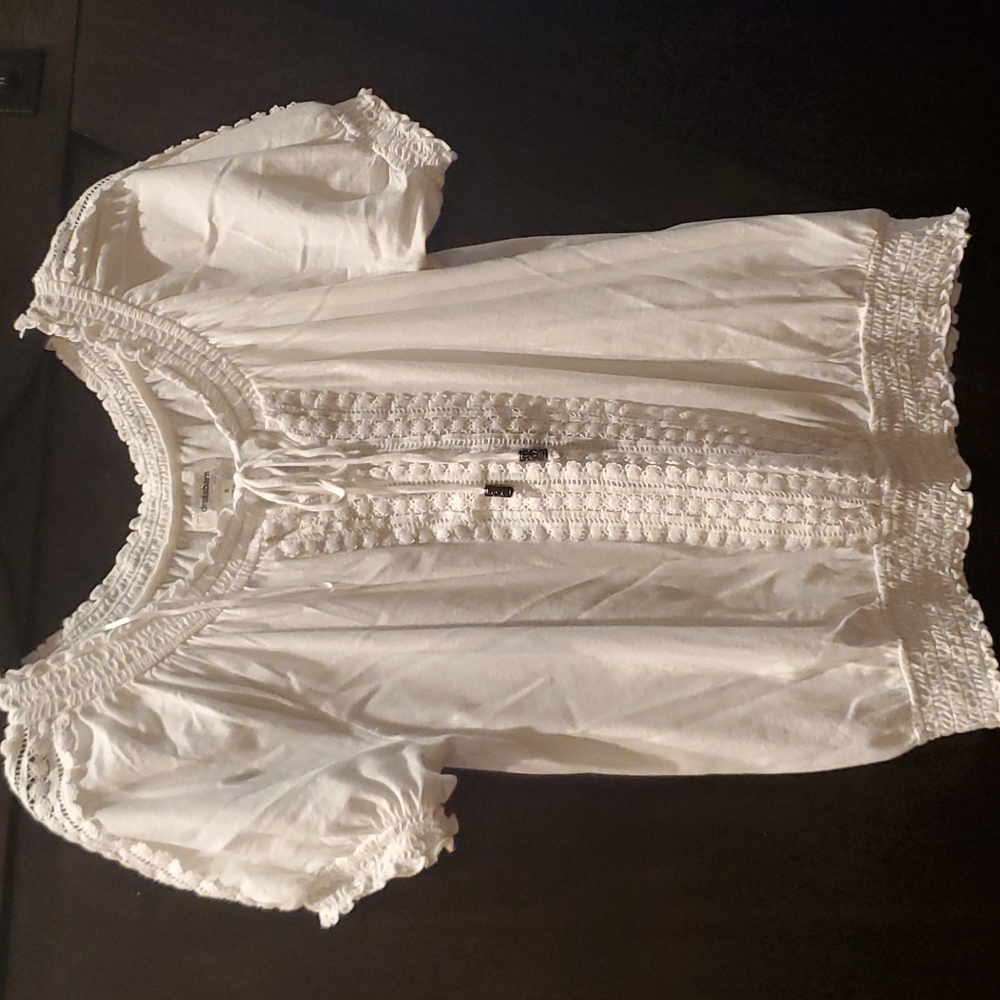 Crocheted detailed peasant top